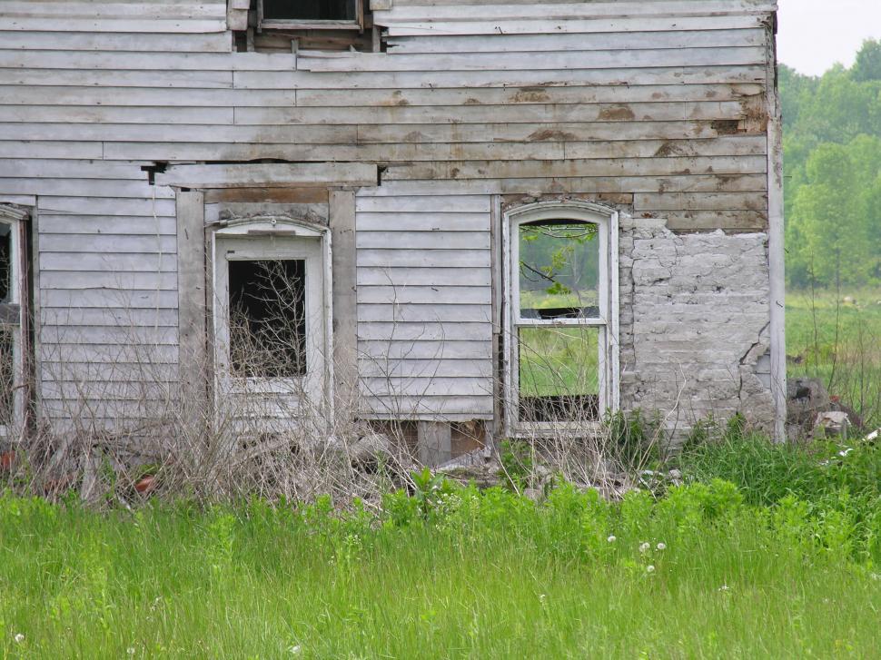 Free Image of Old Barnyards 