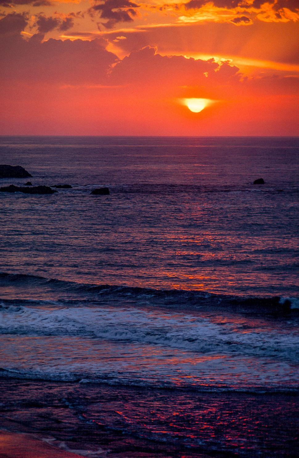 Free Image of Vivid Sunset 