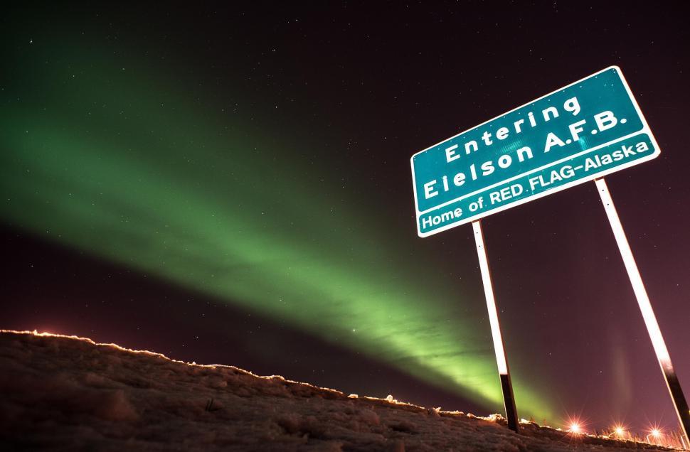 Free Image of Street Sign on Snow Covered Hill 