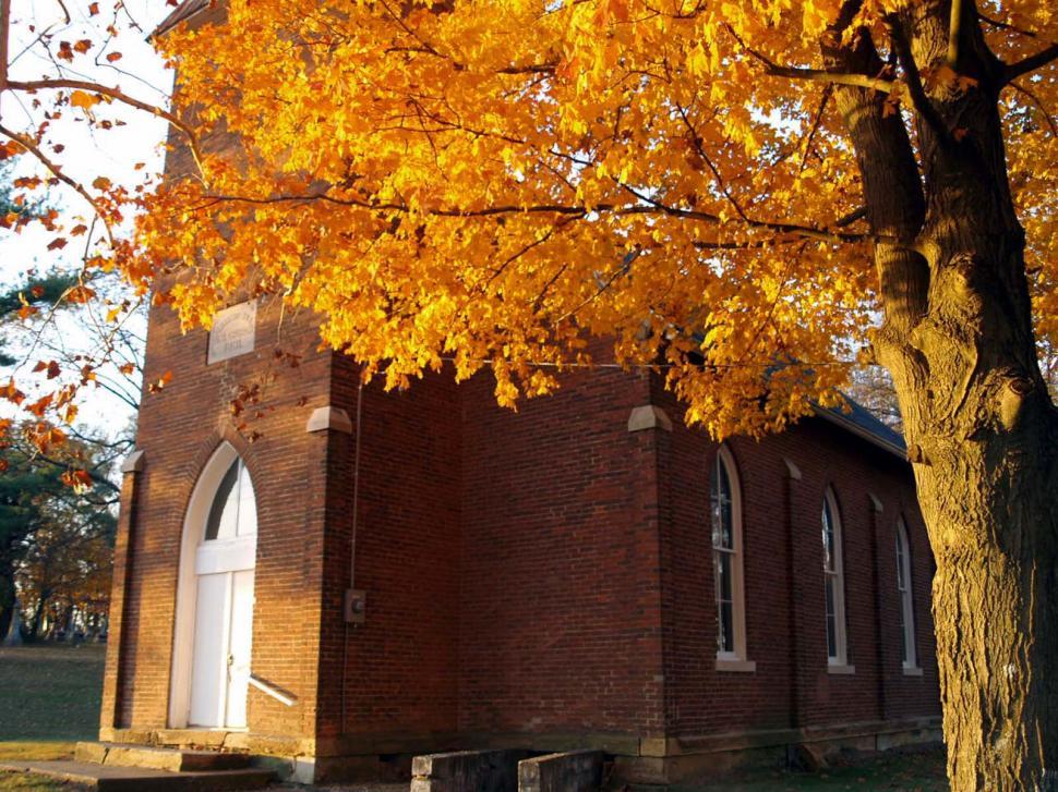 Free Image of Country Church 
