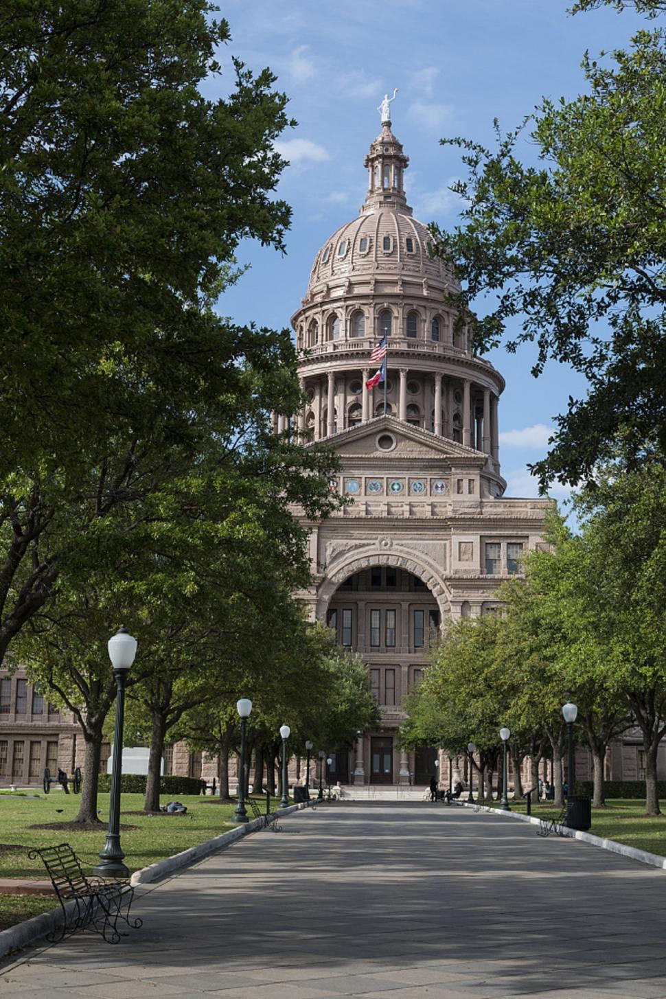 Free Image of Grand Building With Dome 