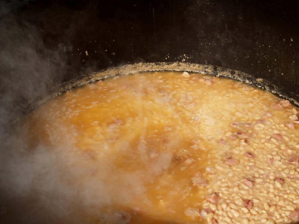 Free Image of Ham and Beans 