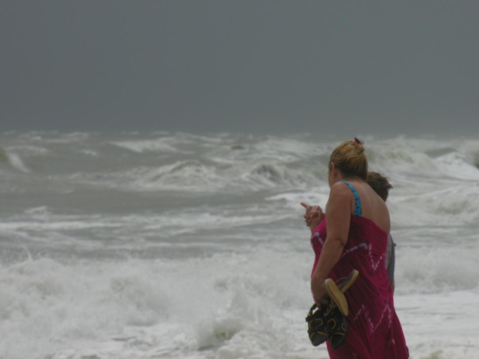Free Image of Hurricane is approaching 