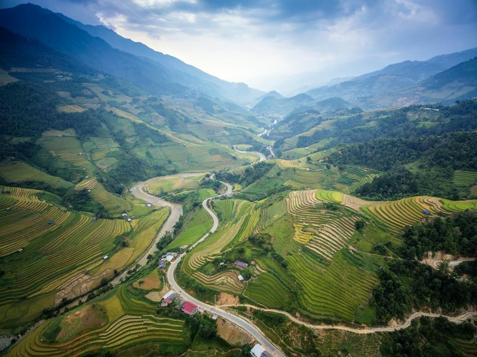 Free Image of Aerial View of a Valley With a River 