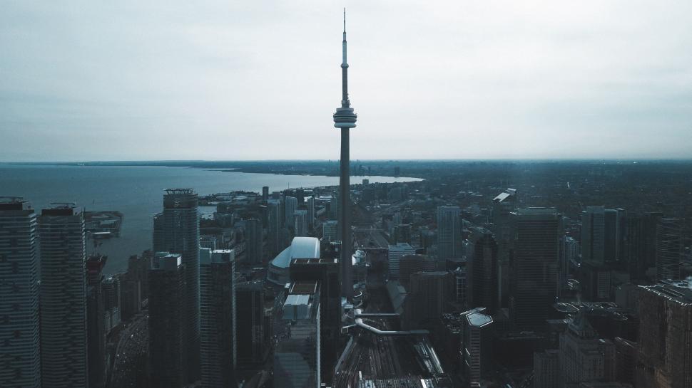 Free Image of City Skyline in Black and White 