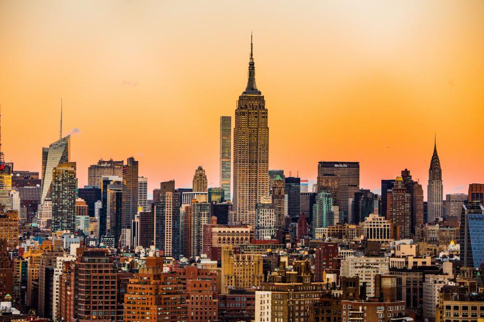 Free Image of Urban Landscape With Tall Skyscrapers 
