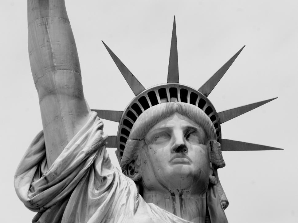 Free Image of Statue of Liberty in Black and White 