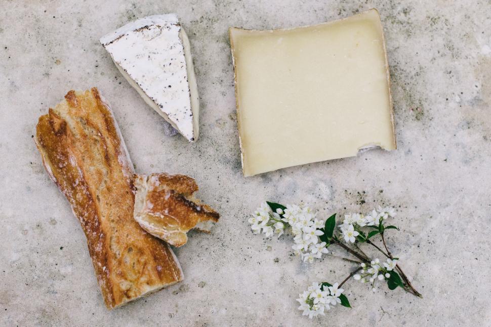 Free Image of Bread and Cheese 
