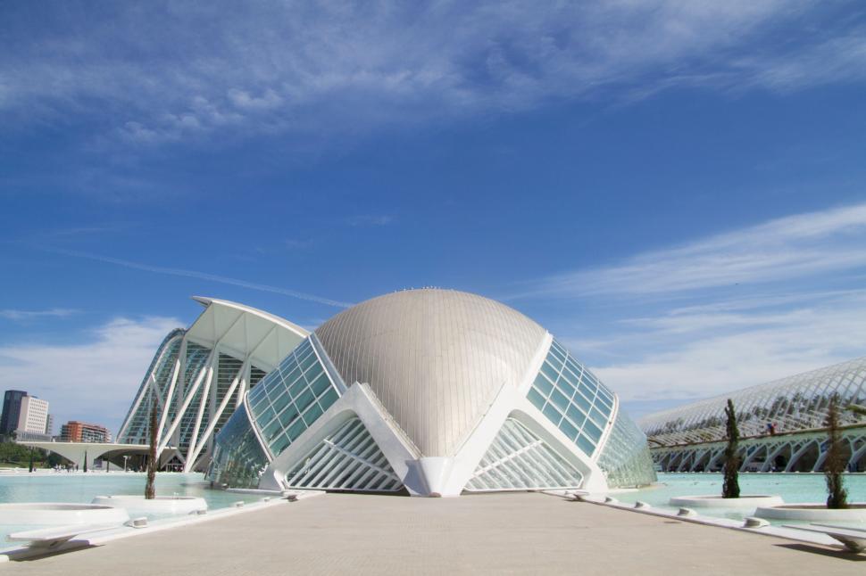 Free Image of Grand Building With Large Dome 