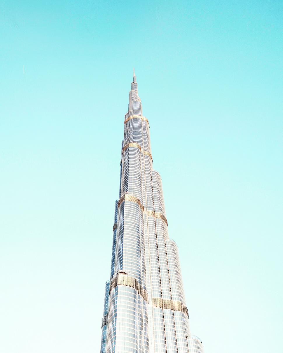 Free Image of Tall Building Against Sky 