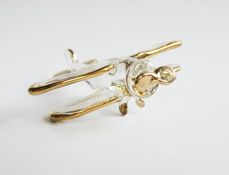 Free Image of front view airplane figurine 