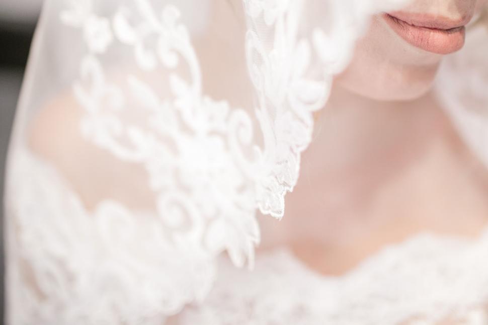 Free Image of Woman Wearing Veil Close Up 