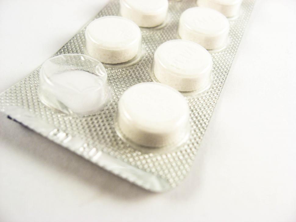 Free Image of pack of pills 