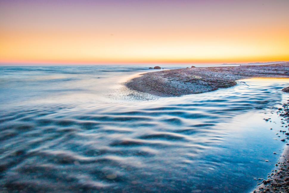 Free Image of Water Body Next to Beach 