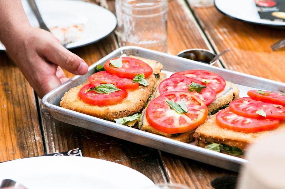Free Image of Pan of Food With Tomatoes 