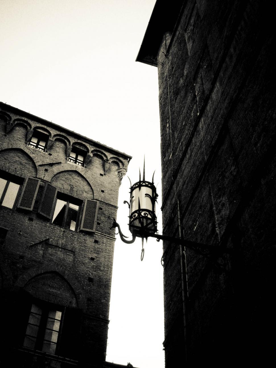 Free Image of street lamp 