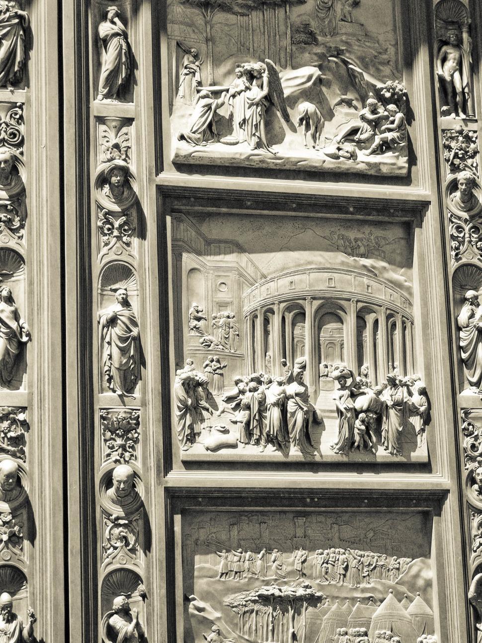 Free Image of ornamented door 