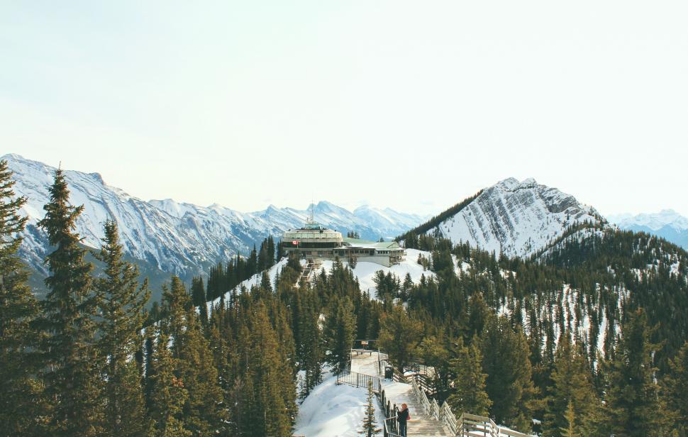Free Image of Ski Slope With Building 