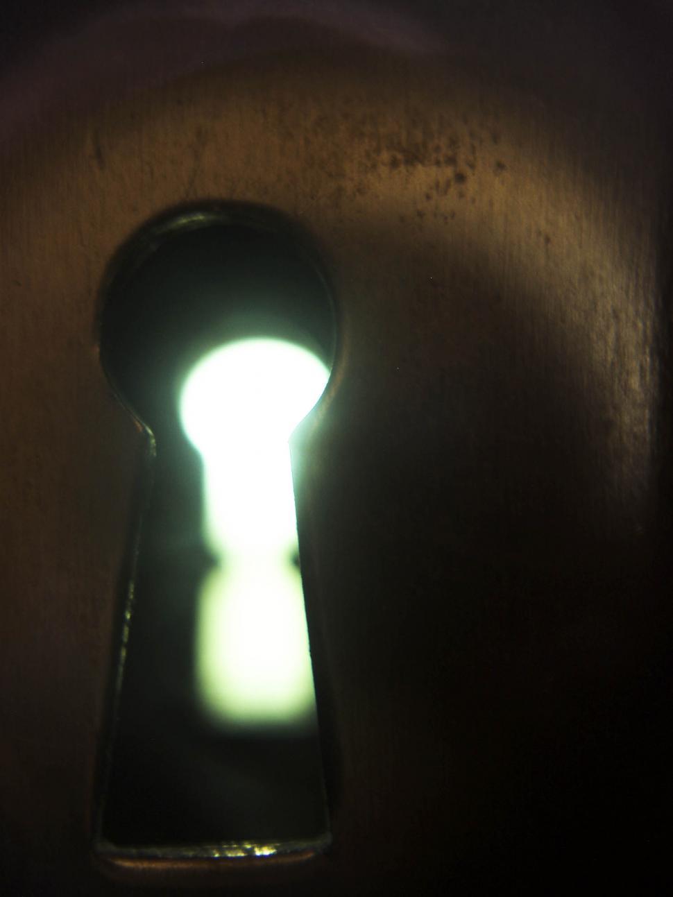 Free Image of key hole 